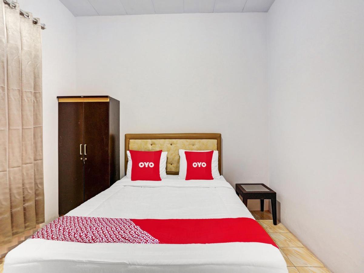 Oyo 90344 Wijayanti Ξενοδοχείο Banyuwangi  Εξωτερικό φωτογραφία